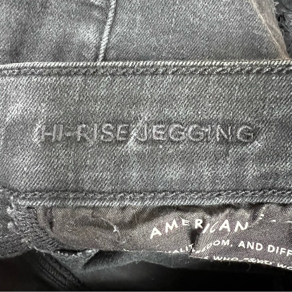 American Eagle black distressed ripped next level stretch hi rise jegging jeans - Picture 9 of 10